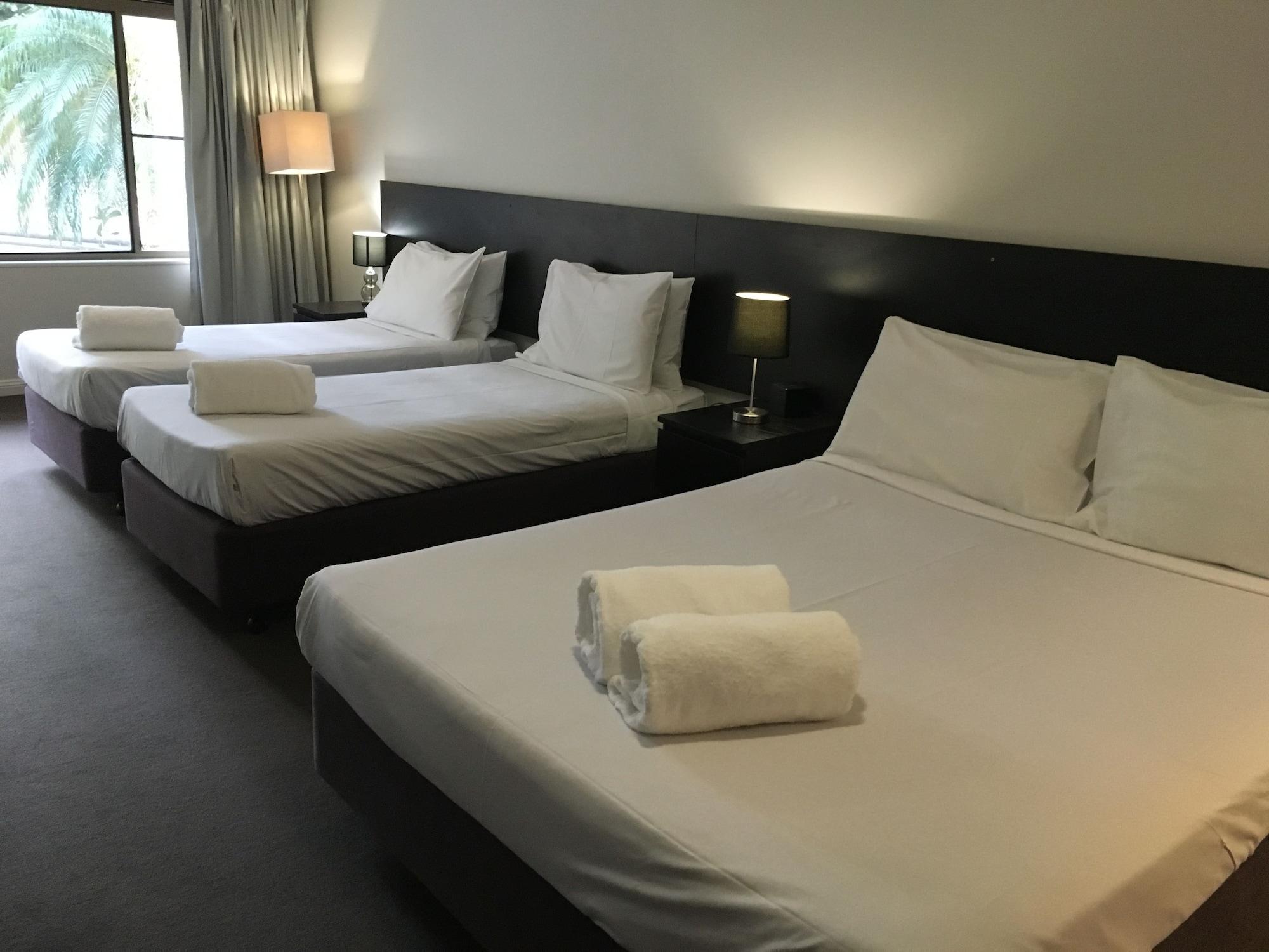 Checkers Resort Terrey Hills Kültér fotó