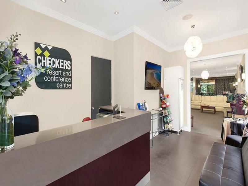 Checkers Resort Terrey Hills Kültér fotó